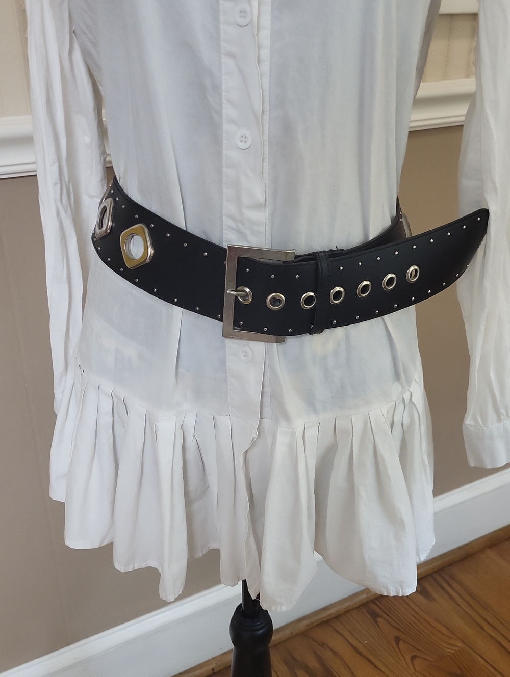 Black Grommet PLeather Waist Belt, Size 18